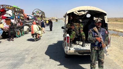 Pakistani and Afghan troops continue clashes; 42 Afghan civilians killed in 6 days