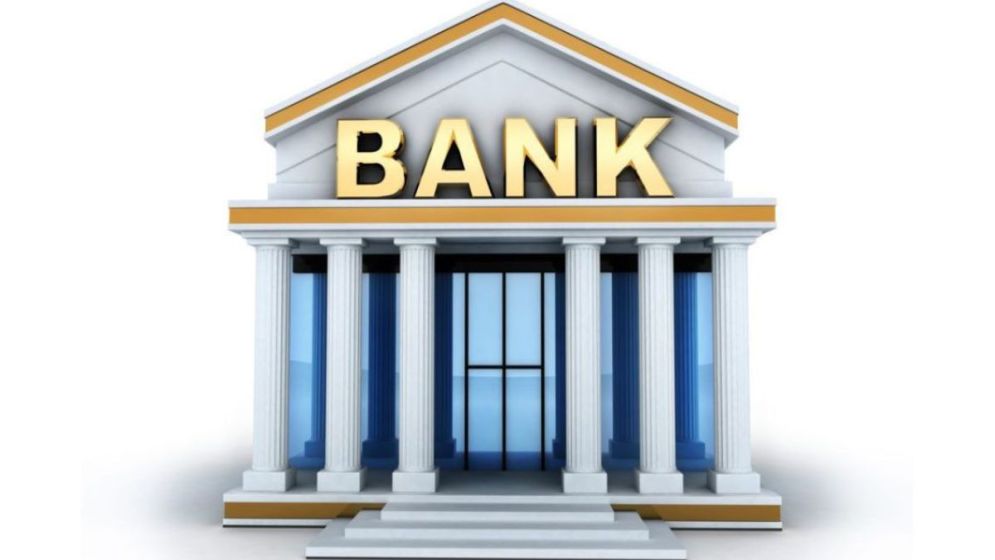 Can corrupt individuals be identified by looking at bank accounts?