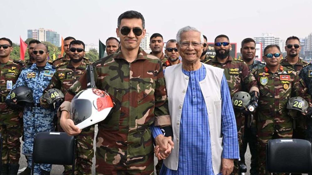 Is ‘Skydiver’ Ashik Yunus’s Marketing Manager?