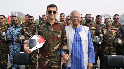 Is ‘Skydiver’ Ashik Yunus’s Marketing Manager?