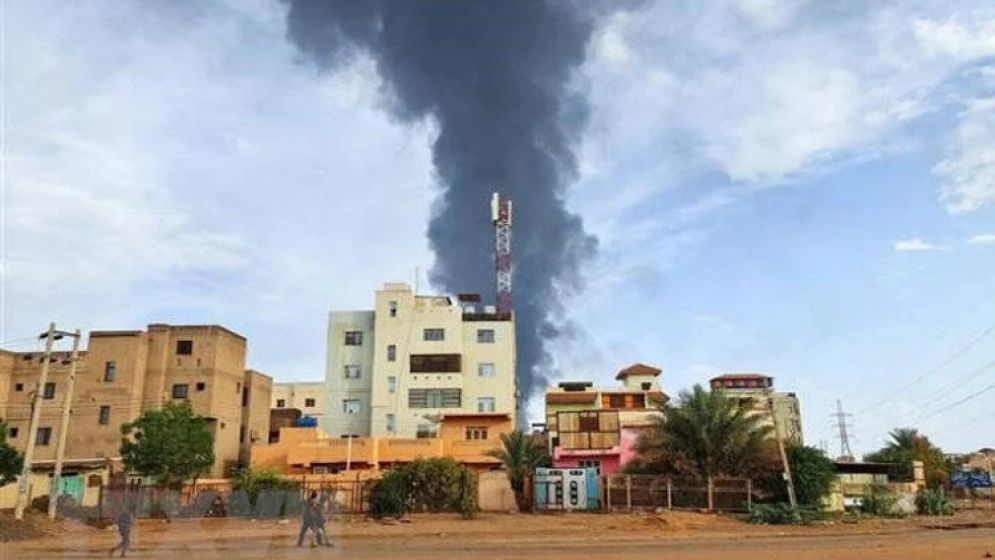 Drone strikes on Sudan markets kill 33