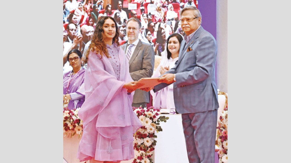 Zaima receives Khaleda’s award on Int’l Women’s Day
