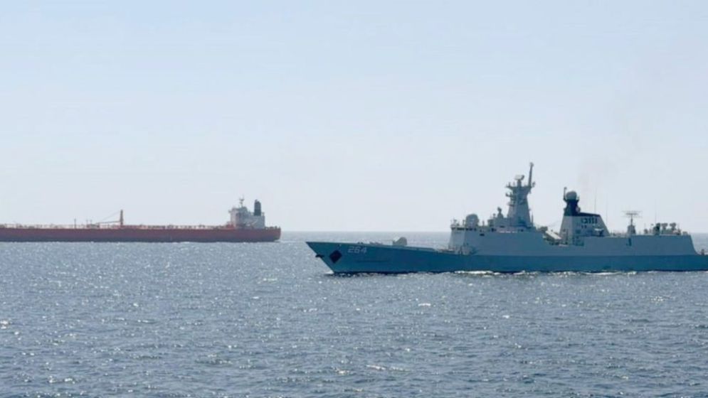Pakistan navy begins ship escorts due to Gulf tensions