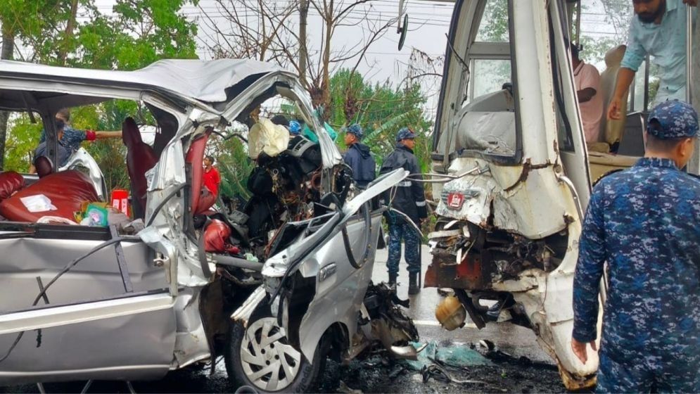 Ten of a family among 13 killed in Bagerhat road crash