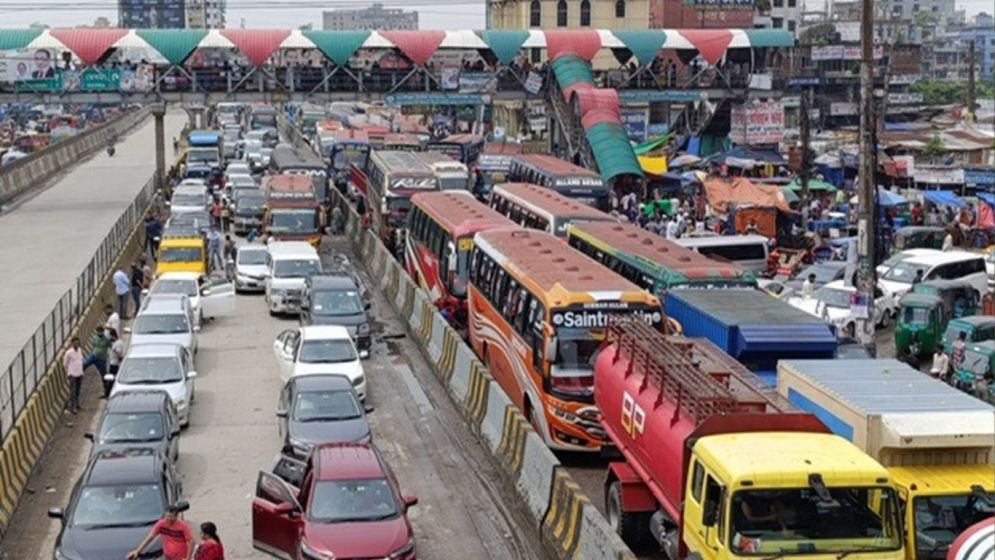 GPS buses, smart signals, new bypasses: Govt’s plan to tackle Dhaka’s traffic chaos