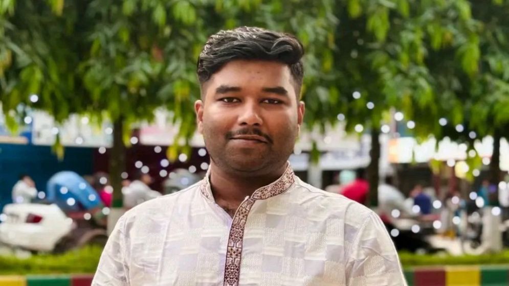 Three family members, including JU student, die