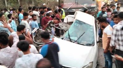 5 people including 4 of a family killed in Cumilla road crash