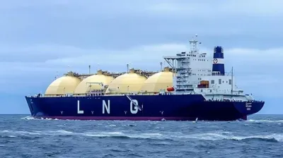 3 more LNG tankers to reach Ctg port by Wednesday