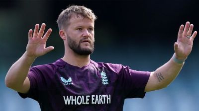 My off-field behaviour during Ashes was unacceptable: Duckett