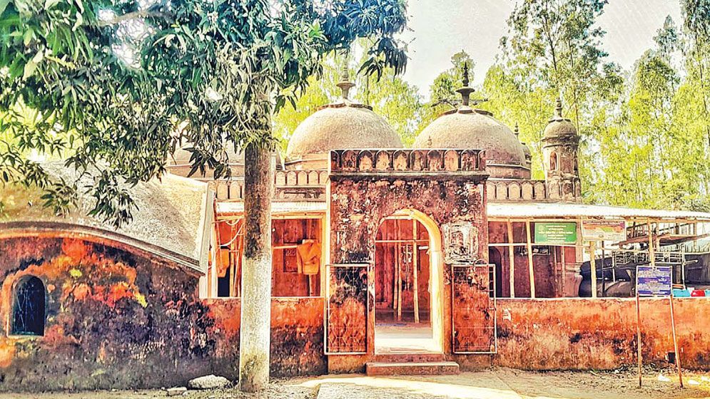 Historic Nidaria Mosque in Lalmonirhat awaits renovation'
