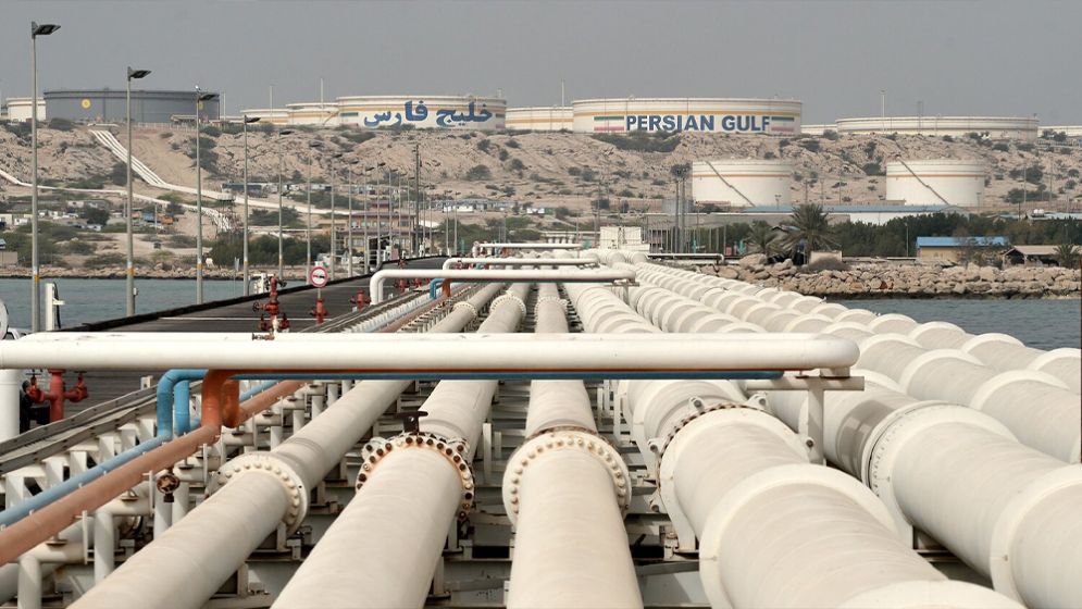Iran defiant as Trump threatens to destroy oil island