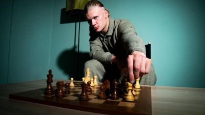 How football stars Haaland and Salah are fuelling chess boom
