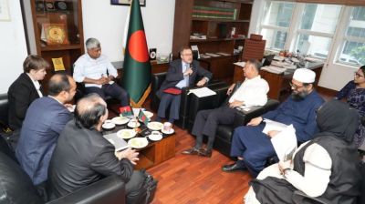 Russian envoy discusses energy cooperation with Energy Minister Mahmood