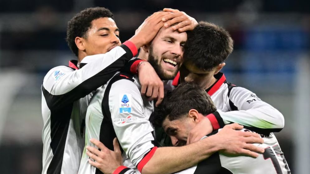 Serie A title race back on after turbulent week for Italian football