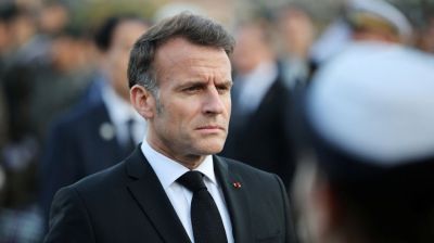 Macron says it is unrealistic to open Hormuz Strait by force
