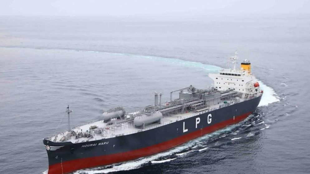 Three more fuel-laden vessels set to reach Ctg port by Saturday