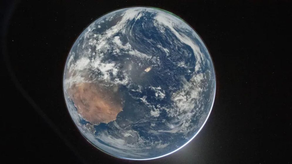 Artemis II crew now halfway to Moon as they take 'spectacular' image of Earth