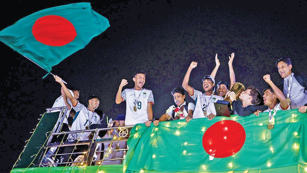 SAFF U-20 champions return home to hero’s welcome