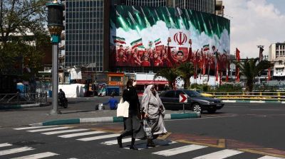 Iran defiant on eve of Trump's ceasefire deadline