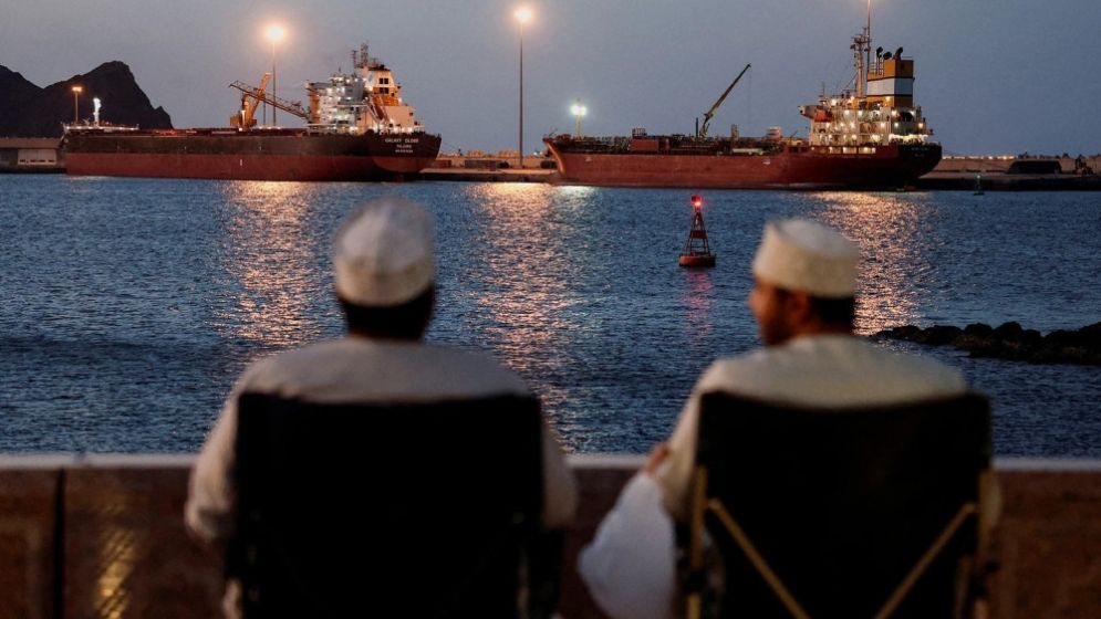 Iran, Oman to collect tolls for using Strait of Hormuz
