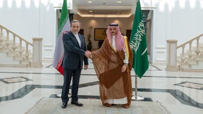 Saudi, Iranian FMs hold first call since start of war