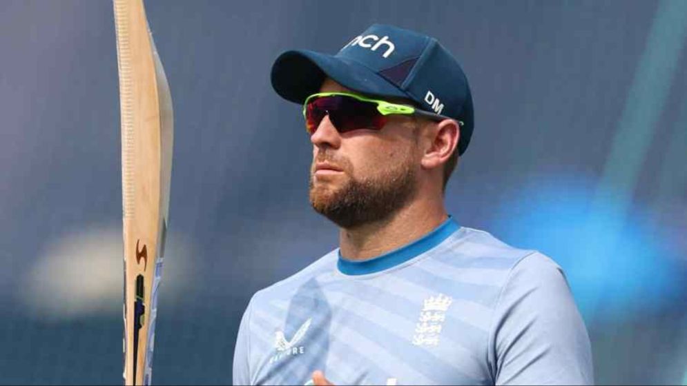 Malan suggests controlled ball tampering should be legalised