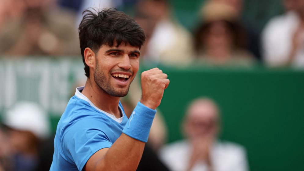 Alcaraz off to winning start in Barcelona Open