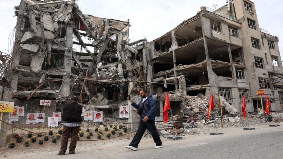US and Iran weigh extending ceasefire by two weeks