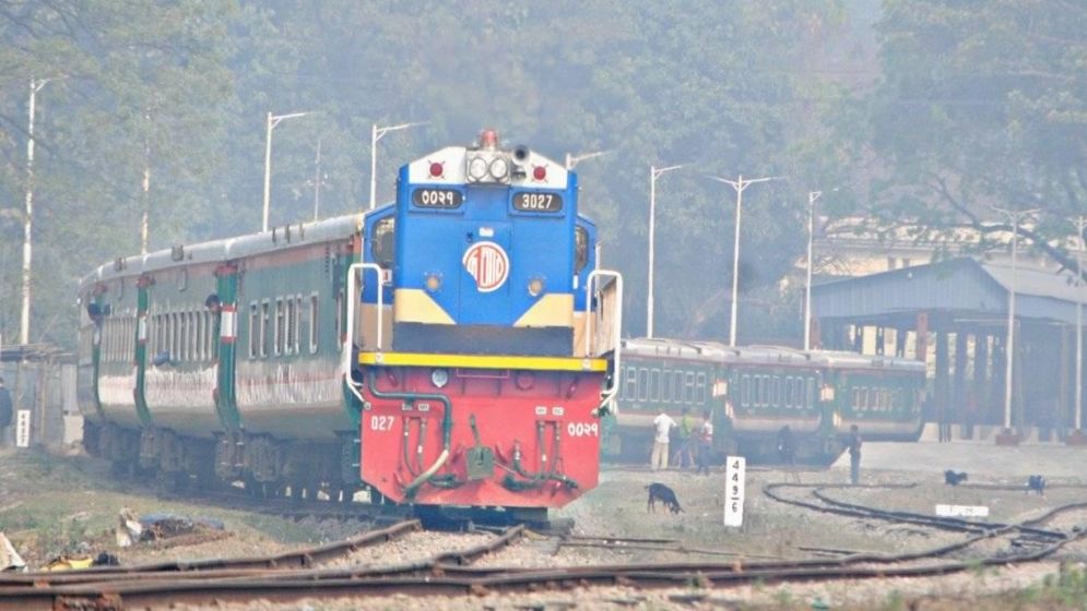 ‘All inter-city trains will connect to Starlink internet service’