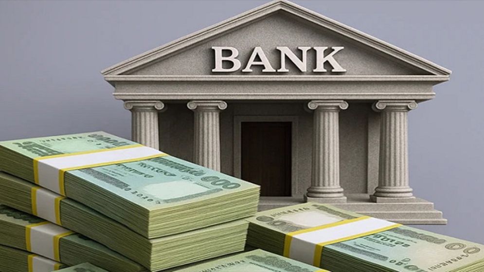 Liquidity surges, credit growth slows in banking sector