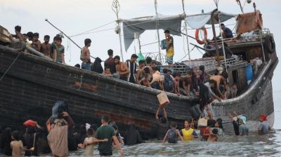 Nearly 900 Rohingya refugees dead, missing in shipwrecks in 2025: UN