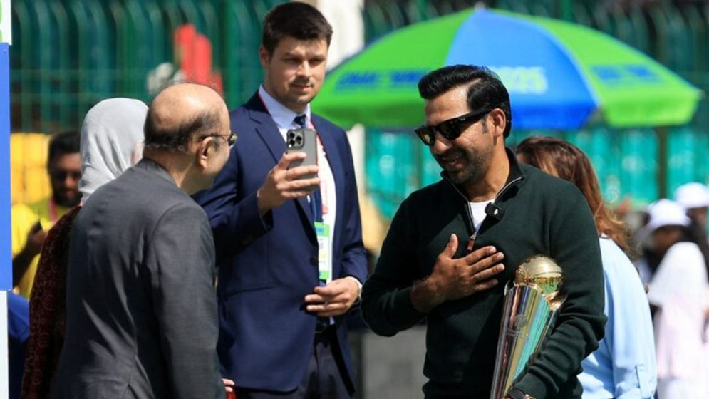 Four new caps in Pakistan Test squad, Sarfaraz appointed red-ball coach