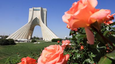 US, Iran warn ready for war as talks in limbo