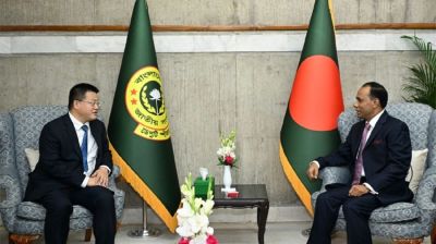 Chinese Ambassador meets Deputy Speaker