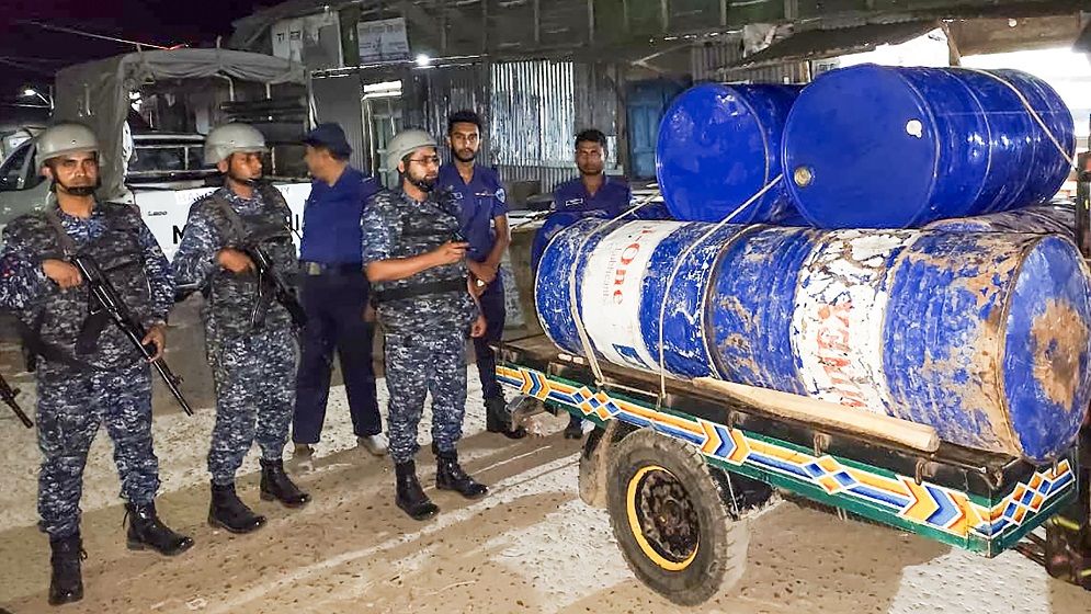 Navy seizes hoarded fuel, arrests one in Hatiya drive