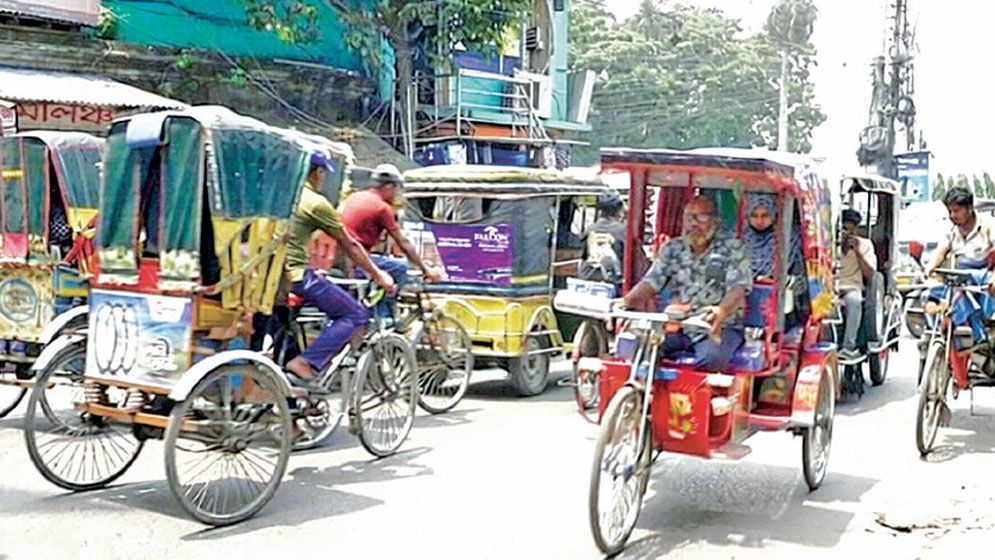 Illegal battery-run vehicles choke Jashore roads