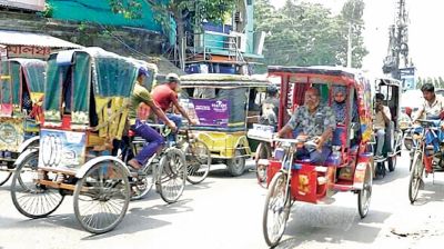 Illegal battery-run vehicles choke Jashore roads