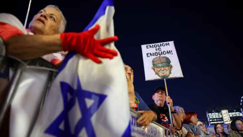 Netanyahu's biggest rivals join forces for Israel's next election