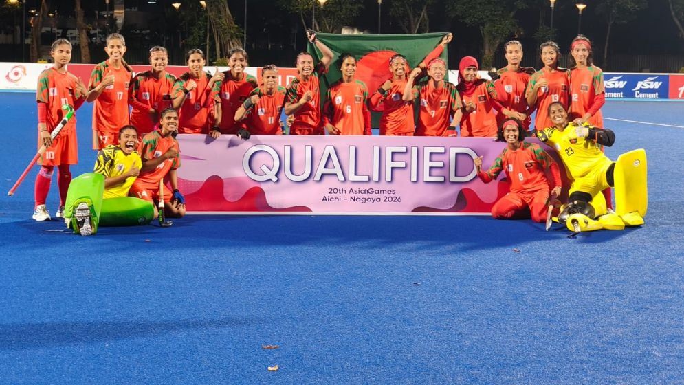 Bangladesh storm into final with Riya hat-trick