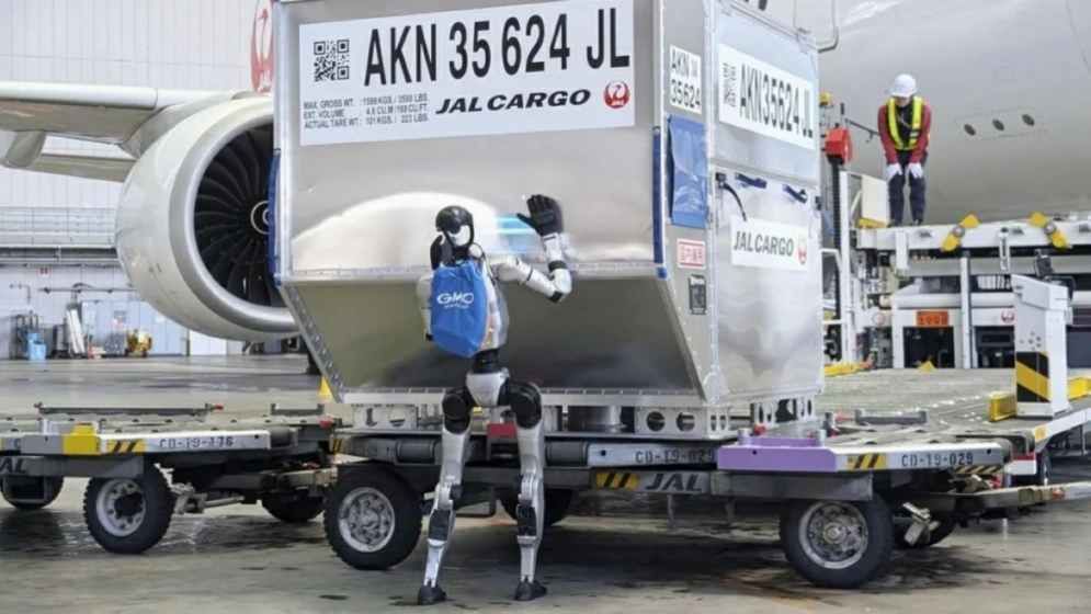 Japan airport to test humanoid robots as ground handlers