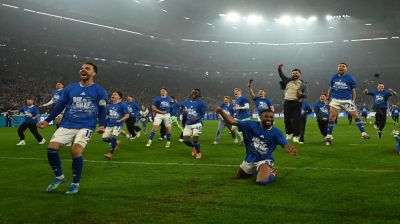 Schalke return to Bundesliga after three-year absence