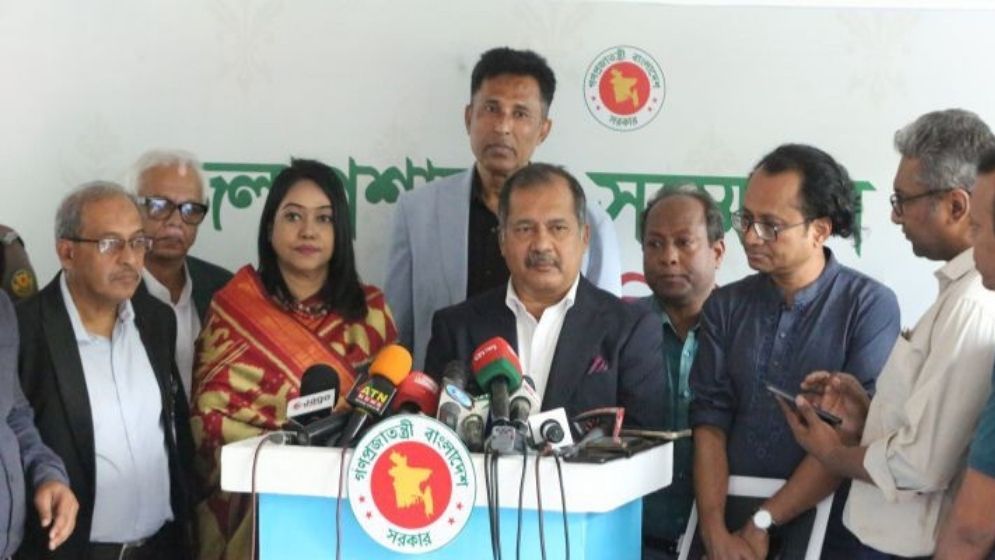 DCs instructed to appoint ‘focal persons’ to ease journalists’ access to information