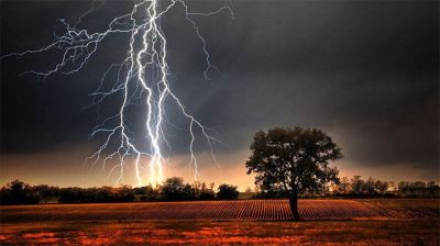 Three killed in Naogaon lightning strikes