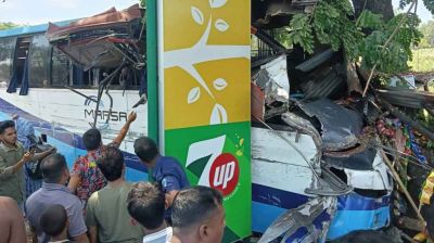 Two killed, dozens injured in head-on bus collision in Chattogram