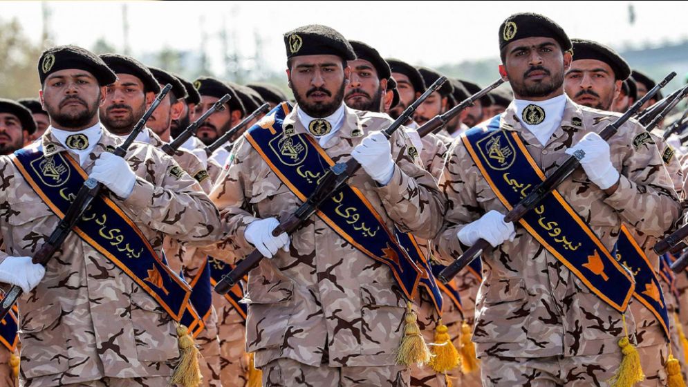 Revolutionary Guards threaten US Mideast sites as Trump awaits Tehran response