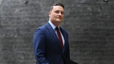 UK health minister resigns in new blow to PM Starmer