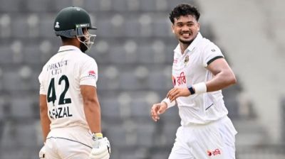 Taskin, Miraz strike as Bangladesh reduce Pakistan to 96/4 at lunch