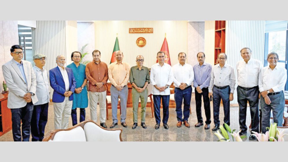 Editors’ Council meets PM, calls for an end to repressive laws