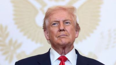 Trump pauses attack on Iran
