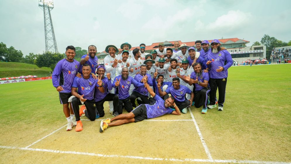 ‘If the people besides you are actually happy then your team goes forward’